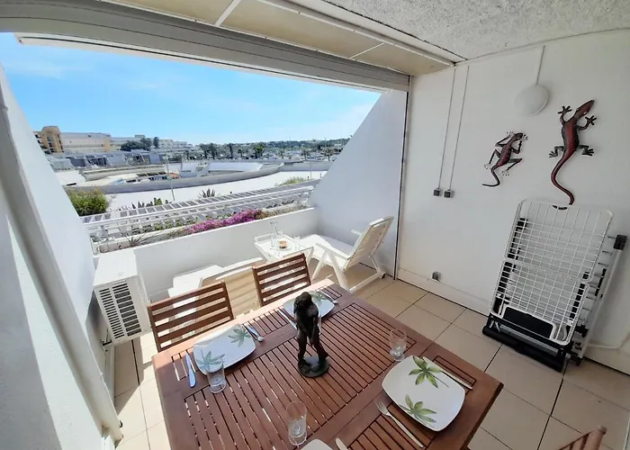 Village Naturiste Poeme *